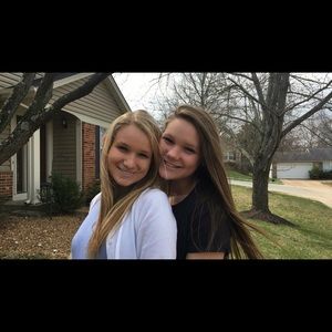 Meet your Posher, Lexi